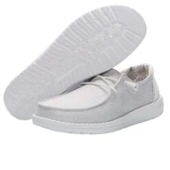 Wendy Stretch - Sparkling White -Modern Shoe Hub 121410161 WENDY STRETCH SPARKLING WHITE 03 8f9d591c b6b5 4e86 addc 3808208899a3