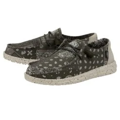 Wendy Patch - Geo Bandana Army 9 Wendy Patch - Geo Bandana Army -Modern Shoe Hub 40072 3UU WENDYPATCH GEOBANDANAARMY PAIRSIDE