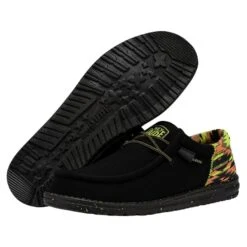 Wally Funk - Neon Black -Modern Shoe Hub 40357 001 WALLYFUNKNEON BLACK PAIRBOTTOM